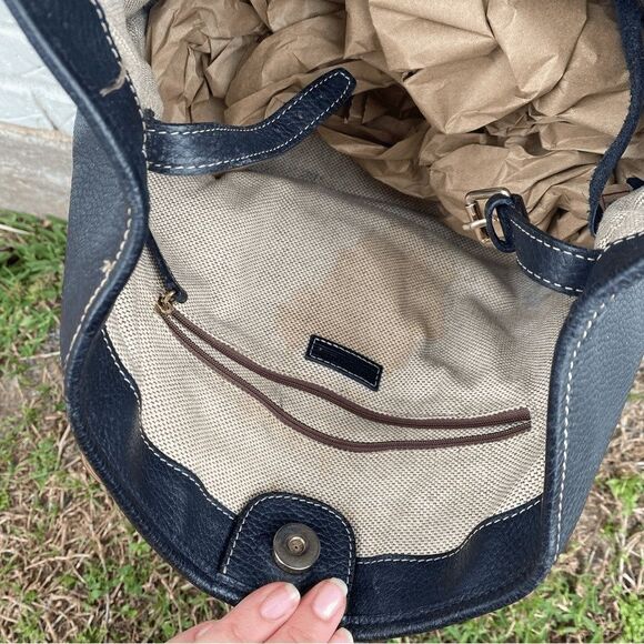 Vintage Dooney and Bourke Black Pebble Leather Shoulder Bag - Picture 5 of 6